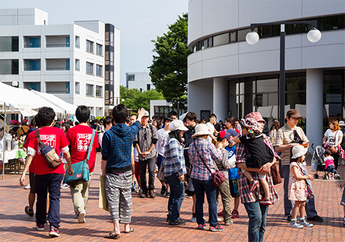 明治学院_戸塚まつり2014_取材写真