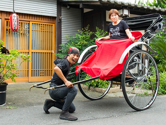 ルートワンに今年も人力車がやってくる!!