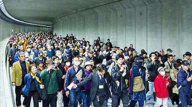 戸塚アンダーパス開通記念式典とウォーキングイベント