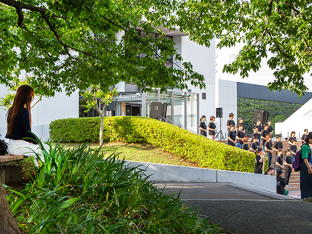 明治学院_戸塚まつり2015_取材写真