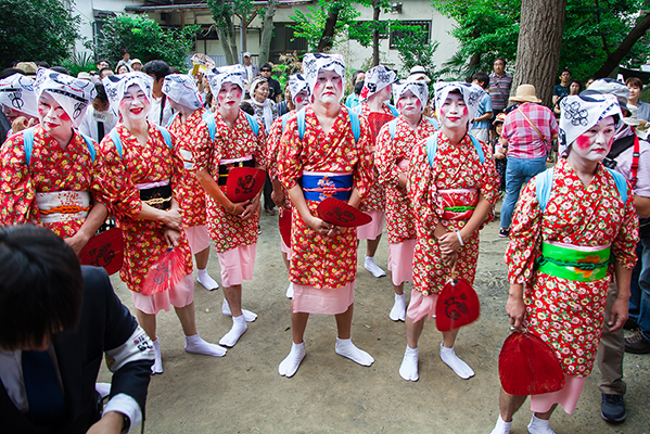 お札まきと「とつか夏まつり」2016_取材報告