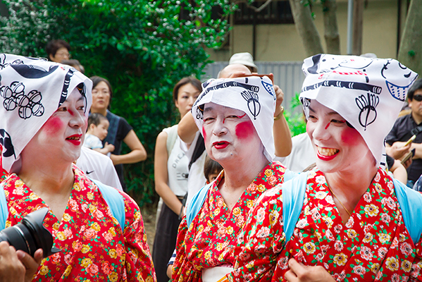 お札まきと「とつか夏まつり」2016_取材報告