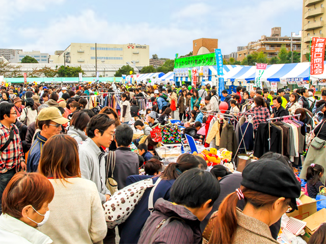 ふれあい青空市(バザー) ふれあい青空市(バザー)