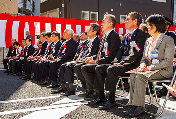 戸塚アンダーパス開通記念式典とウォーキングイベント