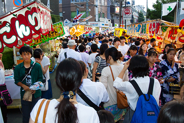 お札まきと「とつか夏まつり」2016_取材報告