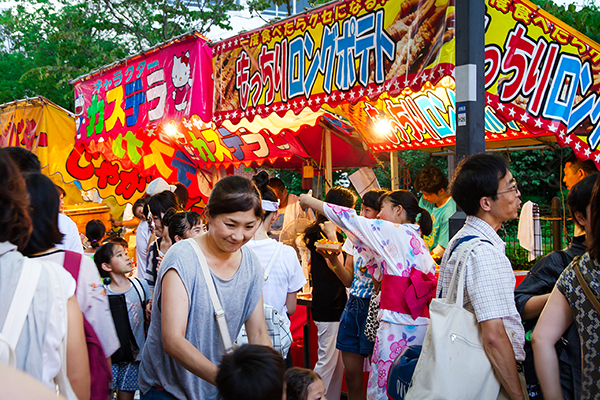 お札まきと「とつか夏まつり」2016_取材報告